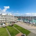 Floor Marina With Classic Charm #1995 Διαμέρισμα *