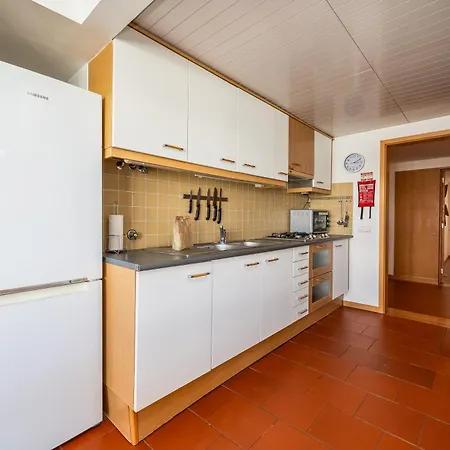 Floor Marina With Classic Charm #1995 Apartamento