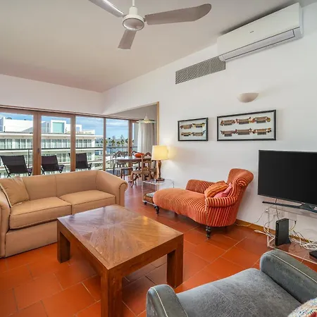 Floor Marina With Classic Charm #1995 Lägenhet