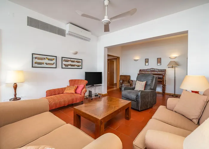 Apartment Floor Marina With Classic Charm #1995 Lagos