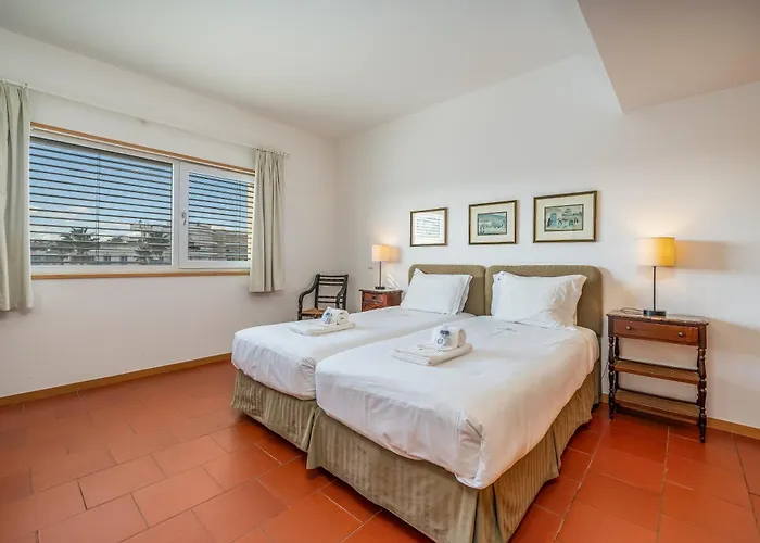 Apartment Floor Marina With Classic Charm #1995