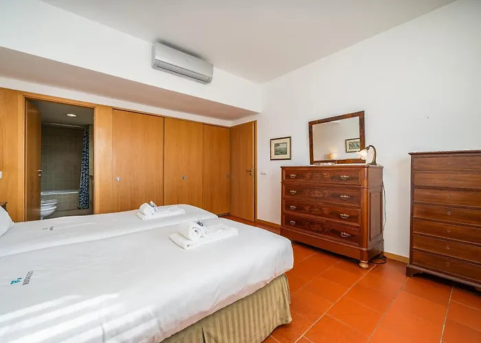 Floor Marina With Classic Charm #1995 *