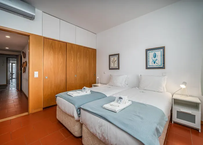 Apartment Floor Marina With Classic Charm #1995