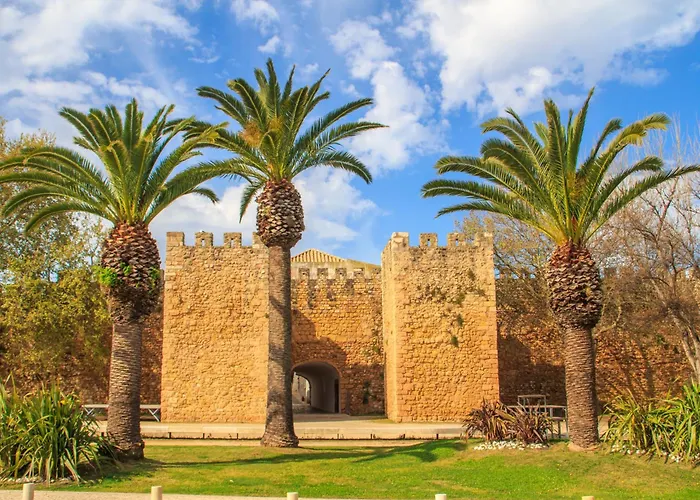 Floor Marina With Classic Charm #1995 Apartment *